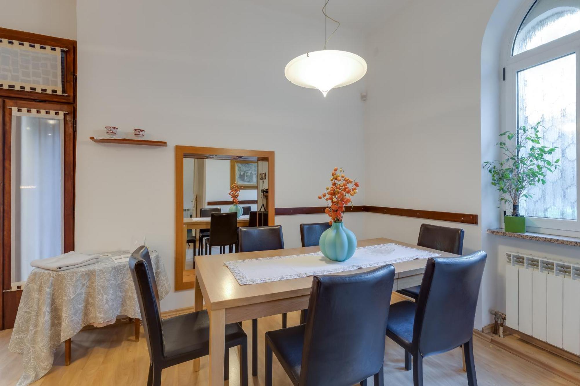 City Apartment With Garden - Happy Rentals Риека Экстерьер фото