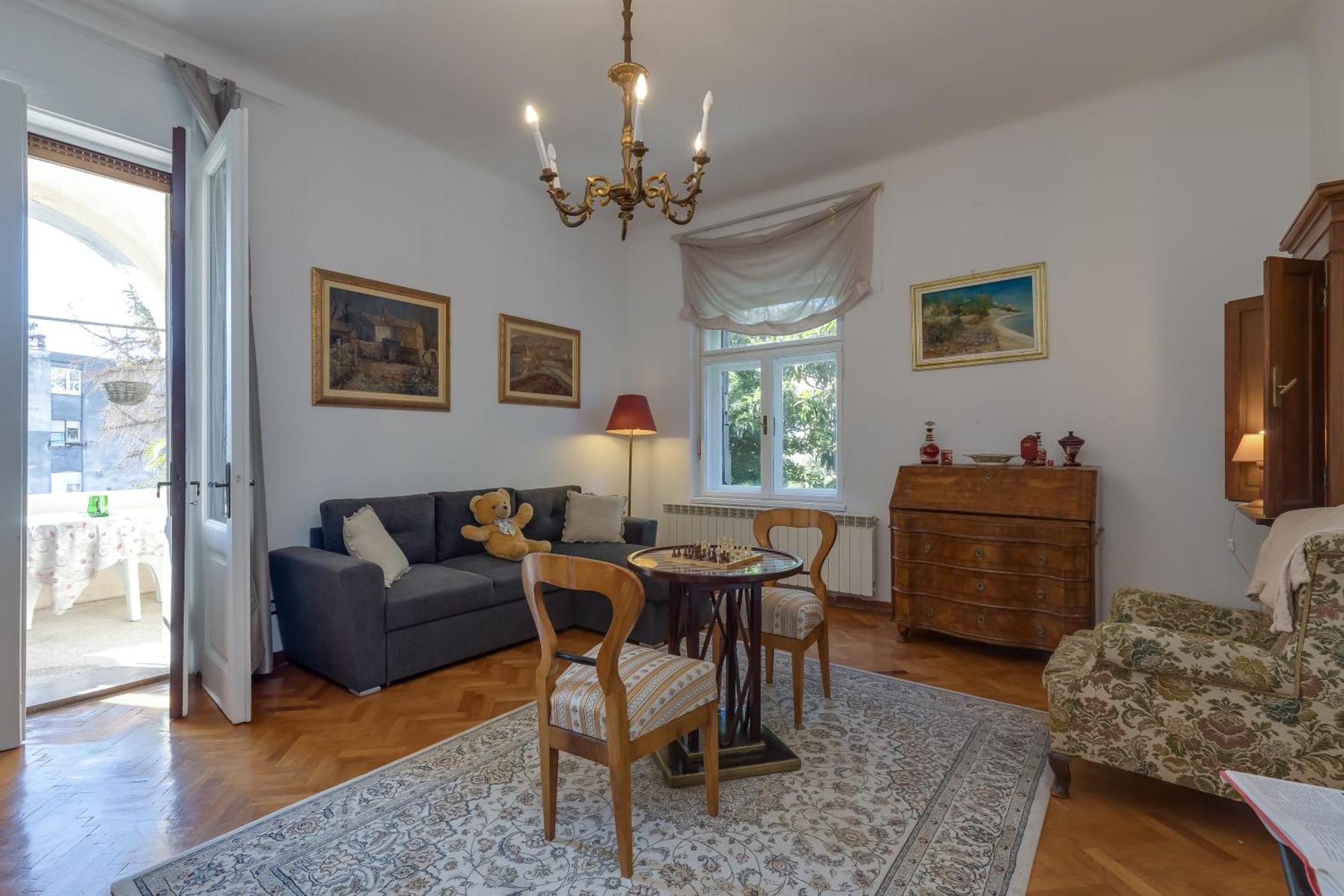 City Apartment With Garden - Happy Rentals Риека Экстерьер фото